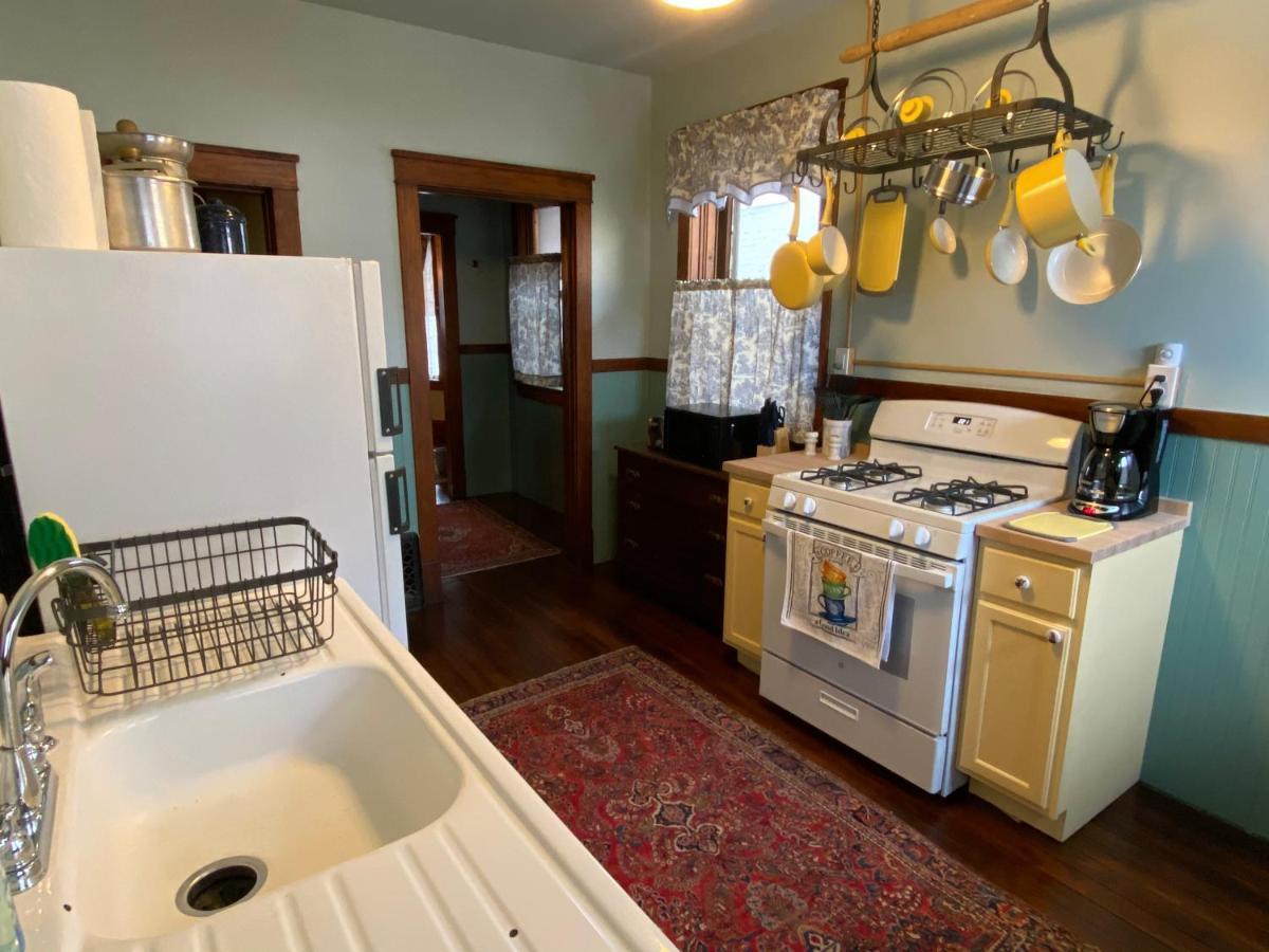 Apartment The Edmond An 1887 Arts & Crafts Gem Saint Joseph