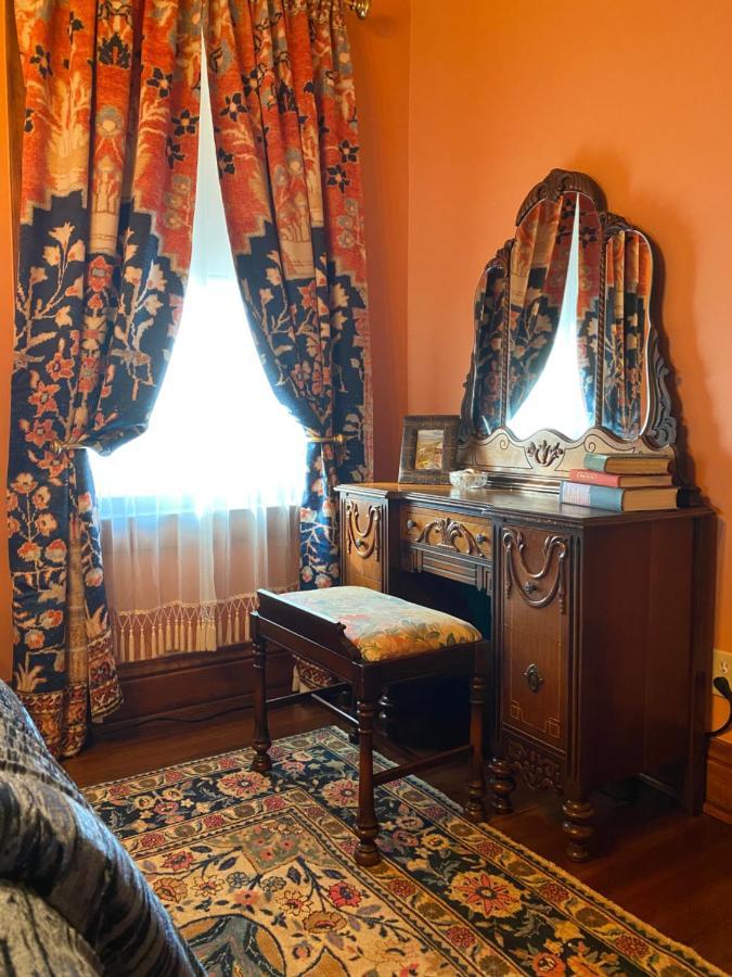 The Edmond An 1887 Arts & Crafts Gem